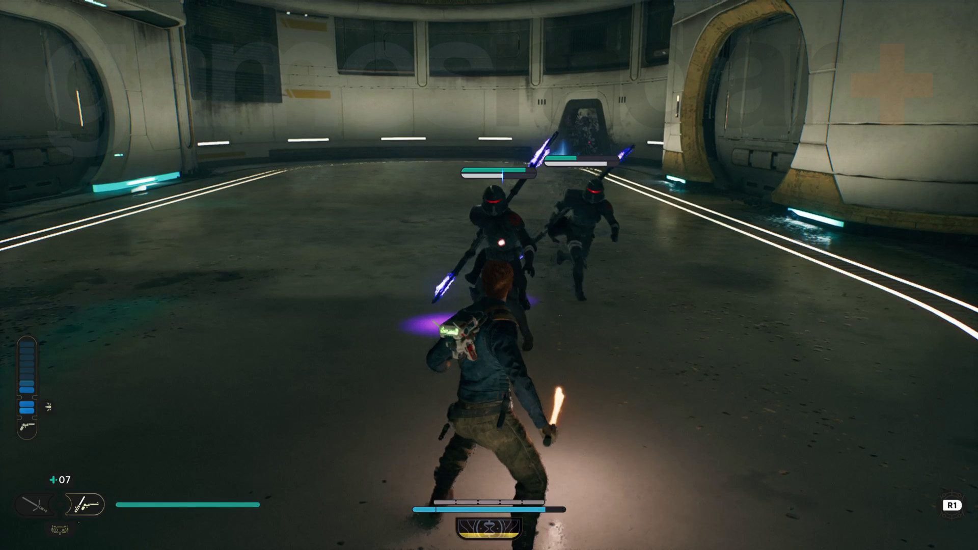 Star Wars Jedi Survivor Koboh läpivienti kohdistusvalvontakeskus Cal taistelee Purge Troopers -joukkoja vastaan suuressa, tyhjässä huoneessa valvontakeskuksen sisällä.