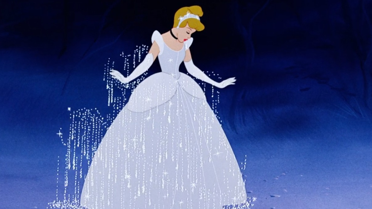 Cinderella bekommt ihr magisches Kleid