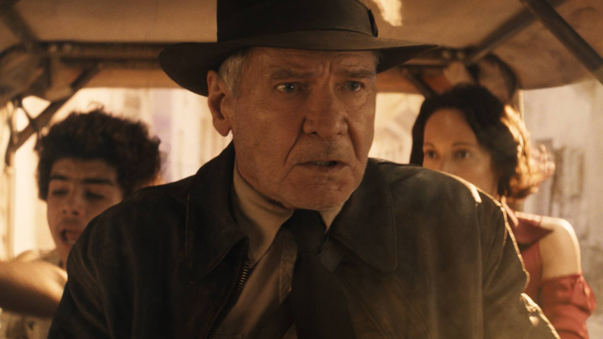Harrison Ford in Indiana Jones en de Draaischijf van het Lot