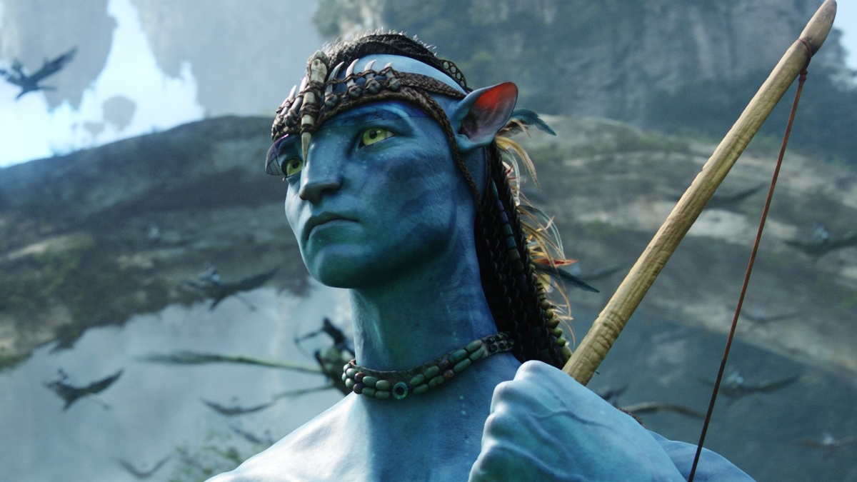 Ein Na'avi bewaffnet sich in Avatar
