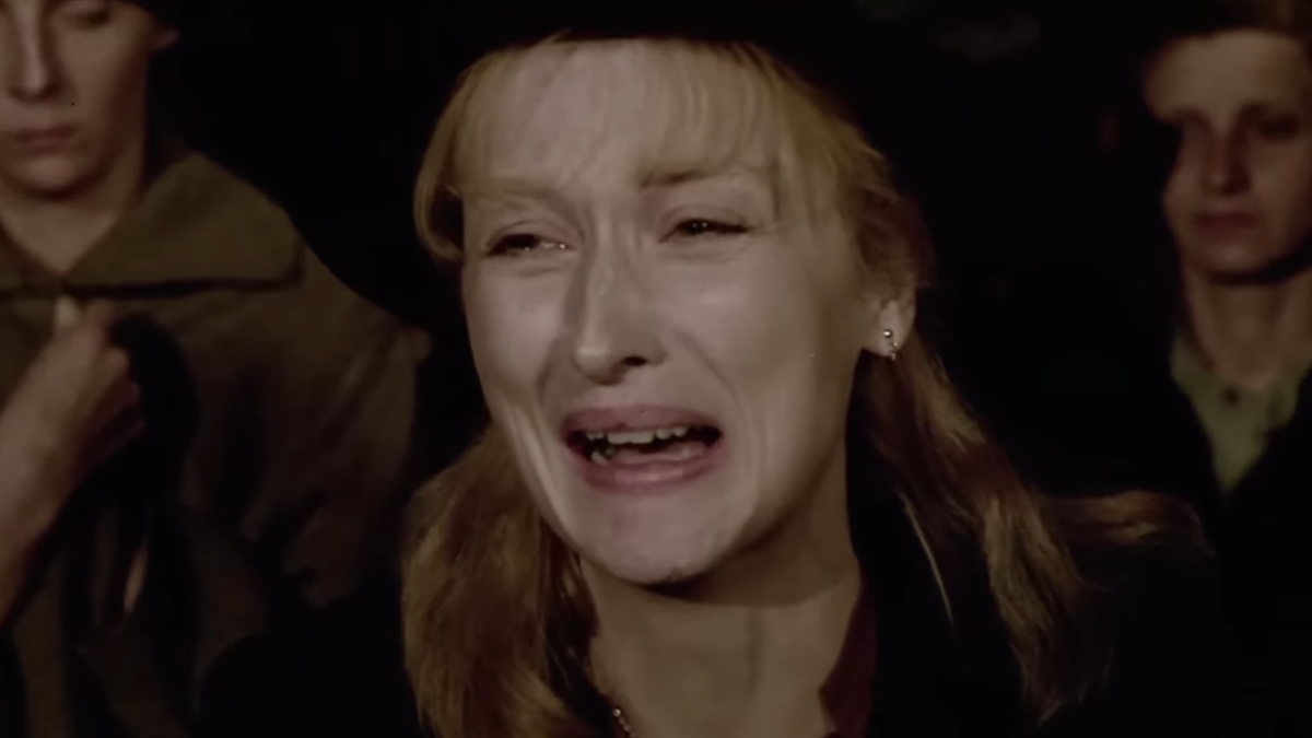 Meryl Streep piange ad Auschwitz in La scelta di Sophie