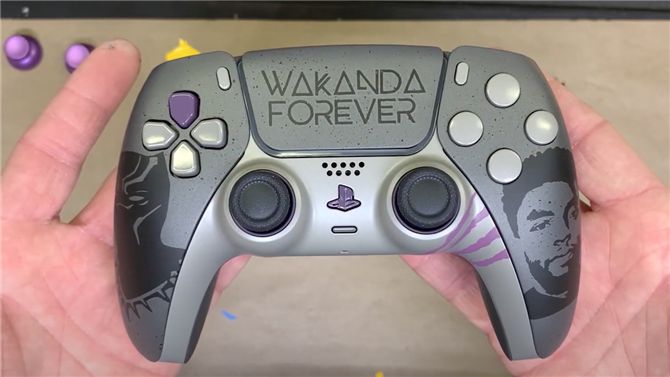 PS5 Wakanda Controller