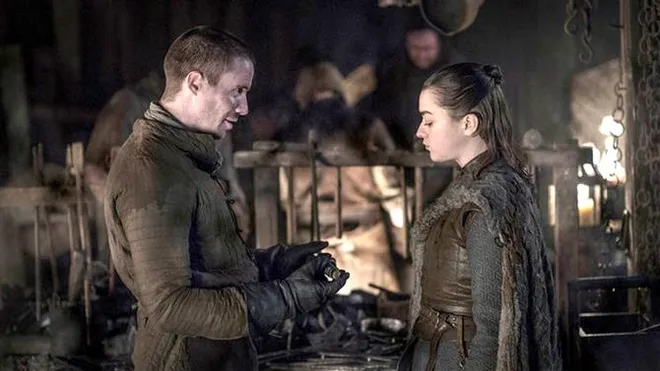 Проверьте финальную версию драконьего копья Арьи из Game of Thrones сезон 8 эпизод 2