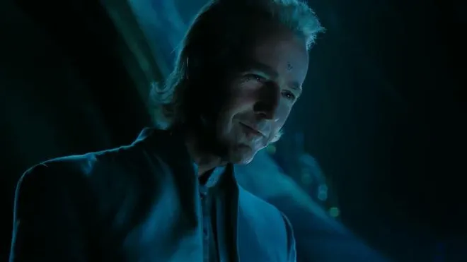 Exklusiv: Edward Norton erklärt, wie die Ablehnung der Arbeit an Avatar 2 zu seinem Alita: Battle Angel-Cameo führte