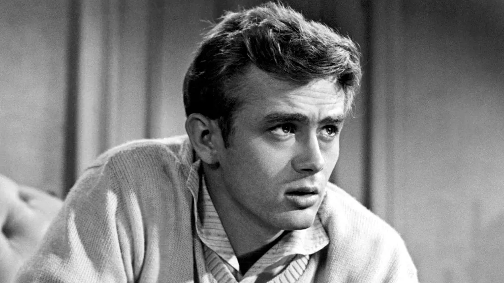 James Dean pulóvert visel az East of Edenben.