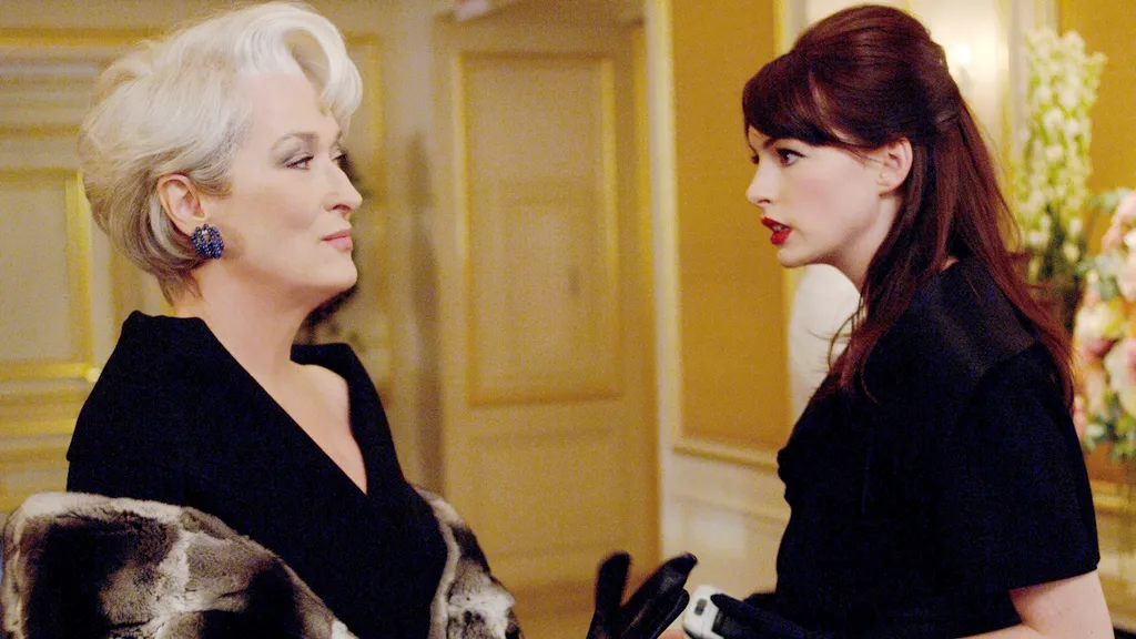 Meryl Streep og Anne Hathaway i The Devil Wears Prada (Djevelen bruker Prada)
