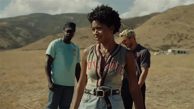 Keke Palmer, Daniel Kaluuya és Brandon Perea a Nope-ban.