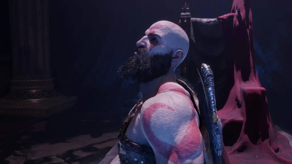 God of War Ragnarok Valhalla mód Kratos néz fel a trónteremben